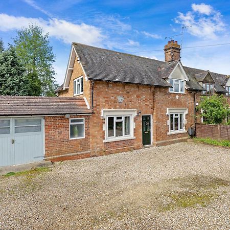 Wheelbarrow Cottage Bengeworth Rom bilde